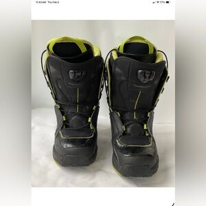 SALOMON F20 SNOWBOARDS BOOTS WOMEN SIZE 9